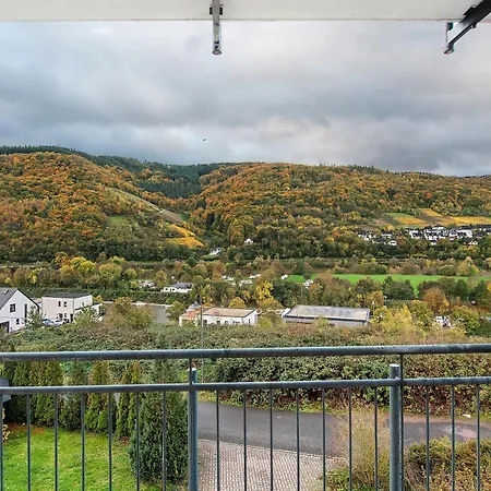 Alte Rebe By Ascar Cusa Bernkastel-Kues