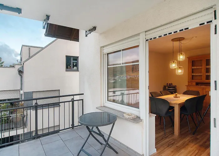 Alte Rebe By Ascar Cusa