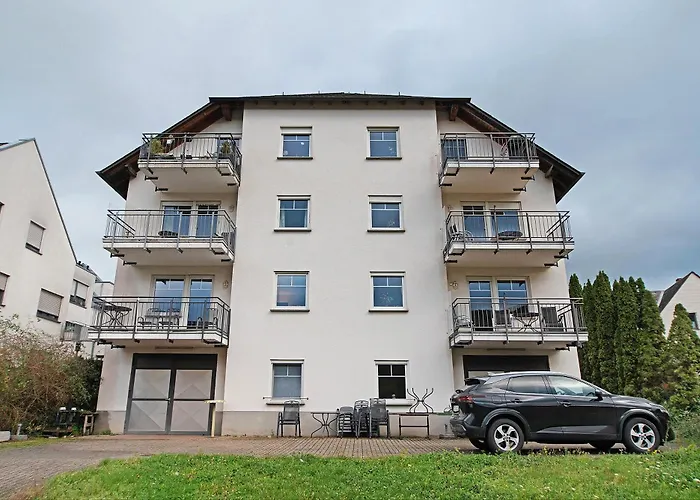 Alte Rebe By Ascar Cusa Bernkastel-Kues